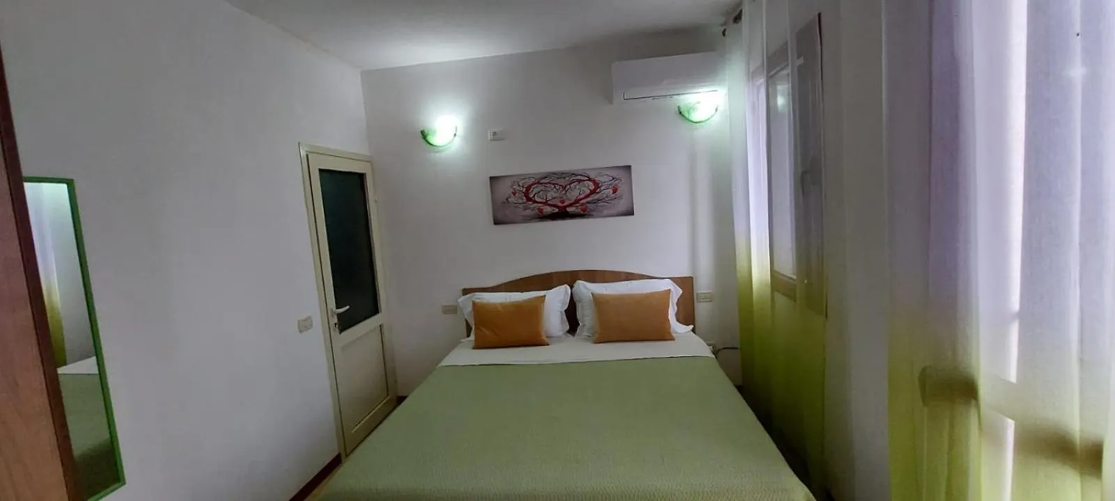 B&B Marku Dellinje 0*,  Albanien